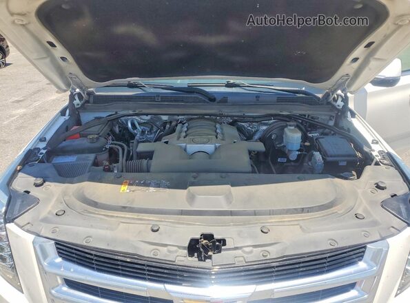 1GYS4BKJ3HR333485 2017 CADILLAC ESCALADE White ძრავის განყოფილების ხედი
