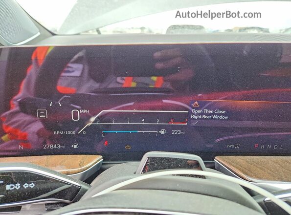 1GYS9GRL4SR273049 2025 CADILLAC ESCALADE Gray Instrument cluster view