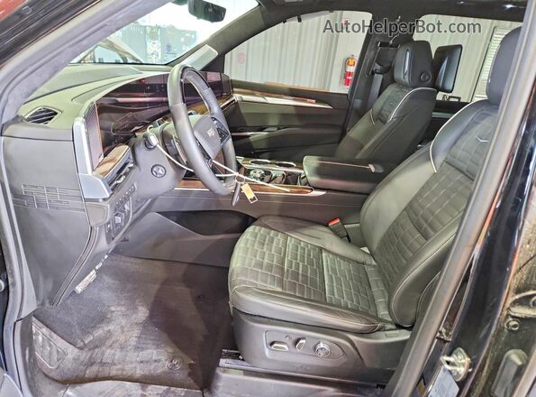 1GYS9RRL4SR331561 2025 CADILLAC ESCALADE Черный Вид салона спереди