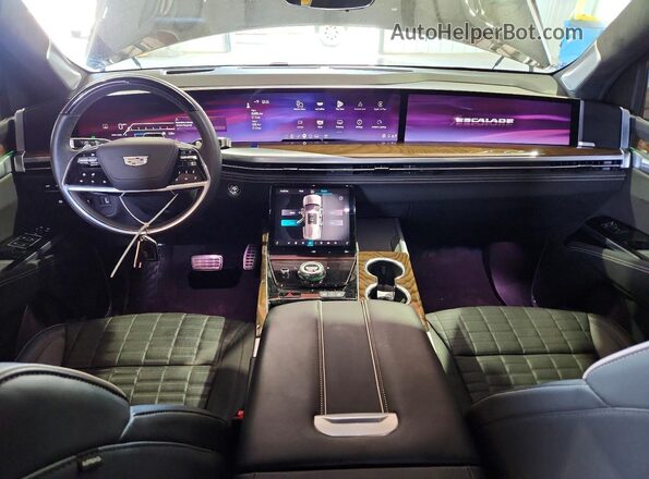 1GYS9RRL4SR331561 2025 CADILLAC ESCALADE Черный Вид панели приборов