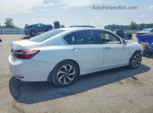 1HGCR2F03HA045351 2017 HONDA ACCORD White Հետևի աջ