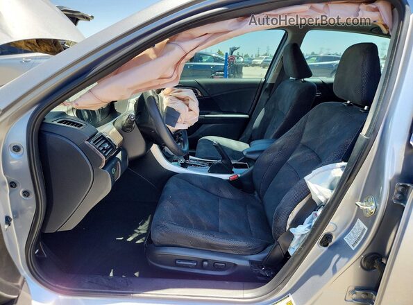 1HGCR2F06HA046820 2017 HONDA ACCORD Silver Widok wnętrza z przodu