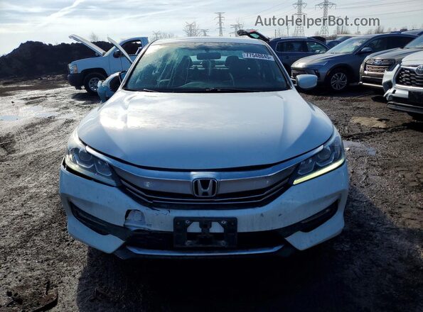 1HGCR2F11HA084397 2017 HONDA ACCORD White Front view