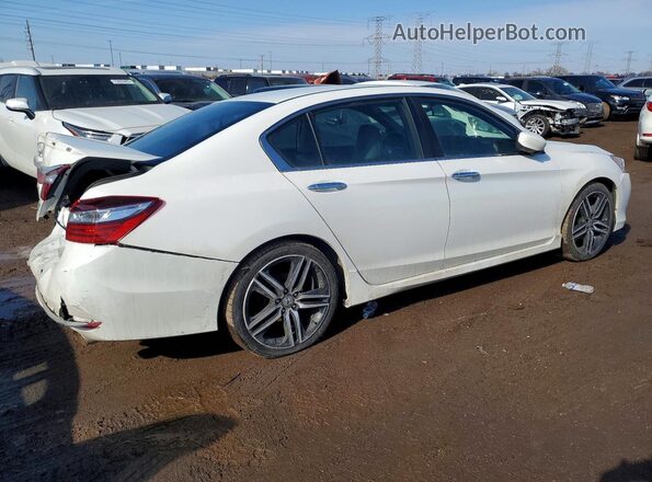 1HGCR2F11HA084397 2017 HONDA ACCORD White Rear right