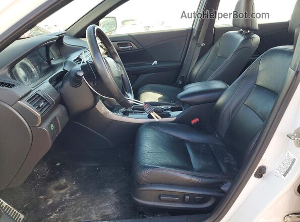 1HGCR2F11HA084397 2017 HONDA ACCORD White Front interior view