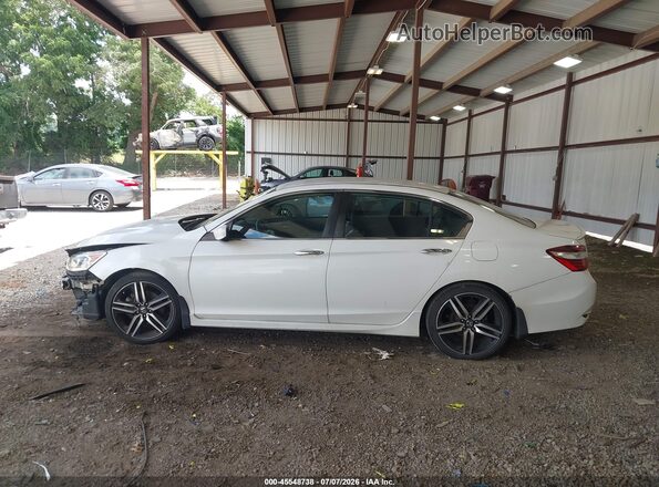 1HGCR2F11HA294501 2017 HONDA ACCORD White 