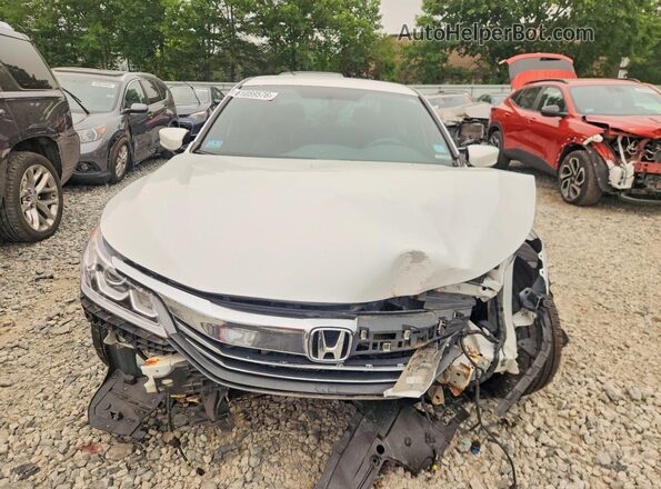 1HGCR2F12HA072890 2017 HONDA ACCORD White Front view