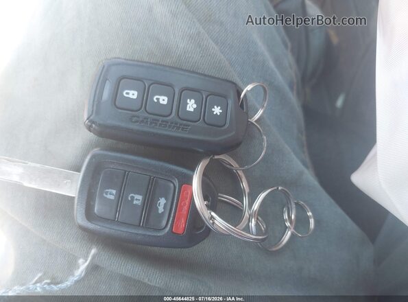 1HGCR2F12HA158524 2017 HONDA ACCORD Red Widok deski rozdzielczej