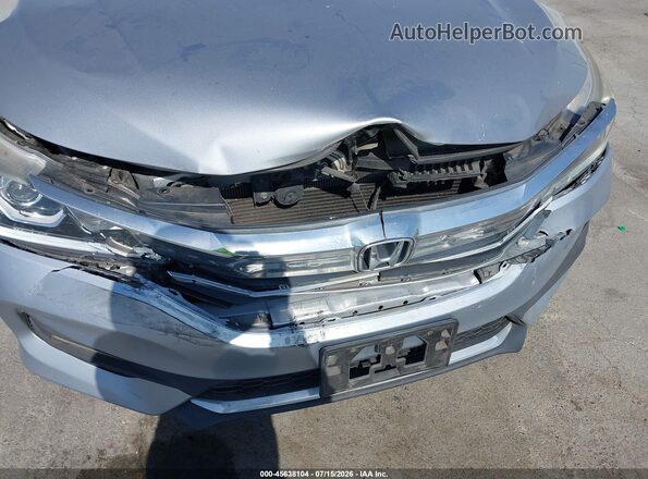 1HGCR2F13HA012827 2017 HONDA ACCORD Silver სალონის 360-გრადუსიანი ხედი