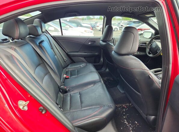 1HGCR2F13HA260804 2017 HONDA ACCORD Red Widok tylnych siedzeń