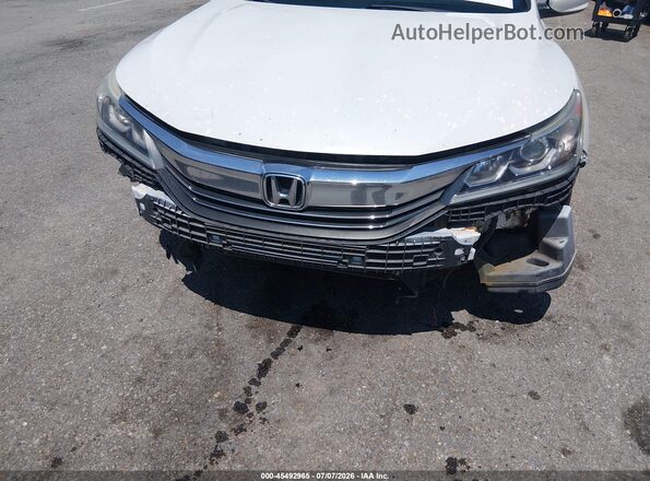 1HGCR2F14HA001268 2017 HONDA ACCORD Белый Вид спереди