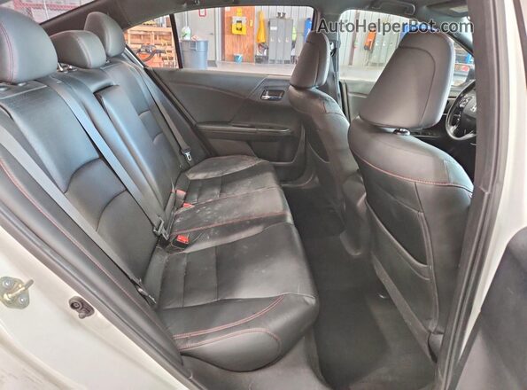 1HGCR2F14HA077976 2017 HONDA ACCORD Белый Вид задних сидений