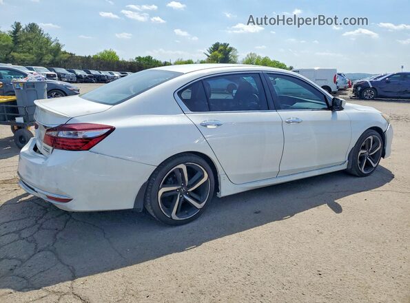 1HGCR2F14HA200255 2017 HONDA ACCORD White Trasero derecho