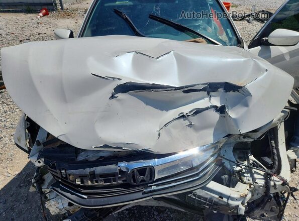 1HGCR2F16HA080717 2017 HONDA ACCORD White Вид задньої частини салону
