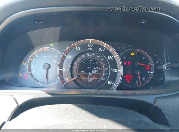 1HGCR2F16HA151494 2017 HONDA ACCORD Burgundy Вид задніх сидінь