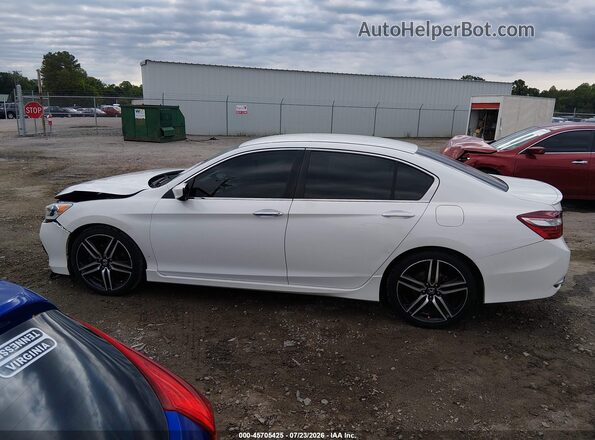 1HGCR2F16HA305539 2017 HONDA ACCORD White 