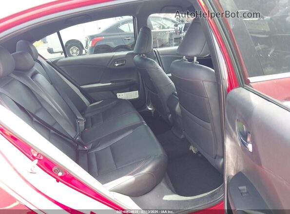 1HGCR2F17HA070763 2017 HONDA ACCORD Red Widok naklejki z numerem VIN