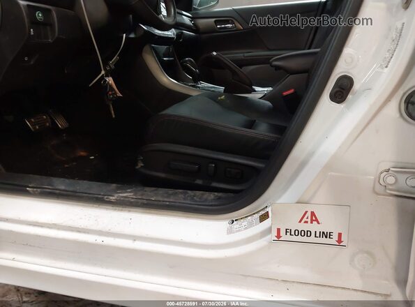 1HGCR2F17HA209824 2017 HONDA ACCORD Белый Вид спереди