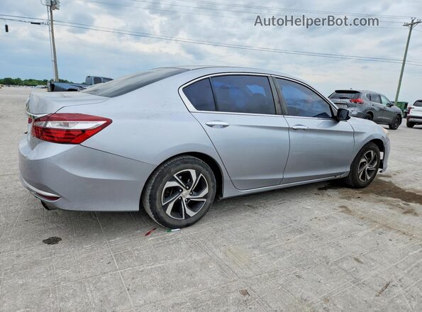 1HGCR2F30GA059734 2016 HONDA ACCORD Silver Rear right