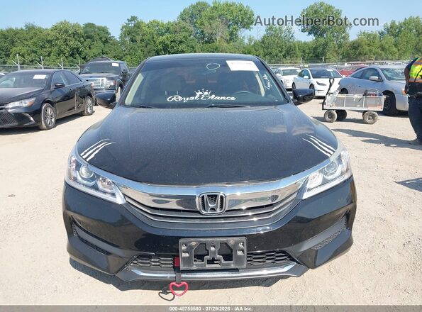 1HGCR2F30HA185822 2017 HONDA ACCORD Black Widok zestawu wskaźników