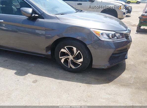 1HGCR2F31HA216074 2017 HONDA ACCORD Gray Widok z przodu