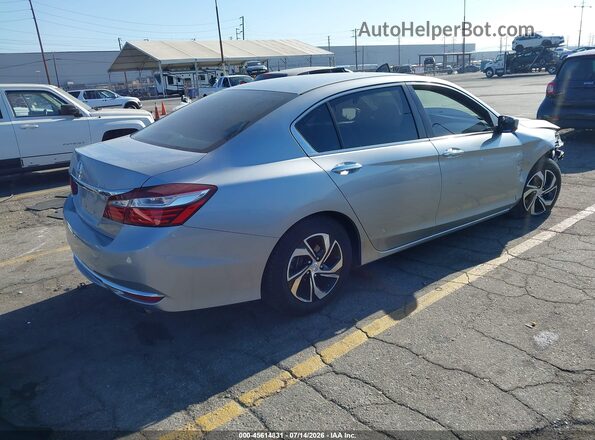 1HGCR2F32HA094096 2017 HONDA ACCORD Silver Հետևի աջ