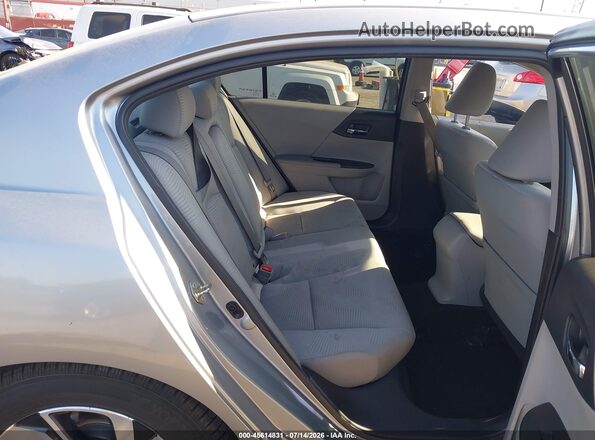1HGCR2F32HA094096 2017 HONDA ACCORD Silver VIN կոդի պիտակի տեսք