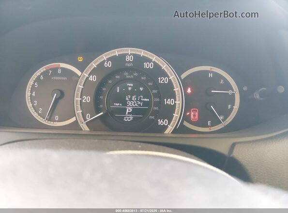 1HGCR2F34HA302902 2017 HONDA ACCORD Maroon Widok tylnych siedzeń