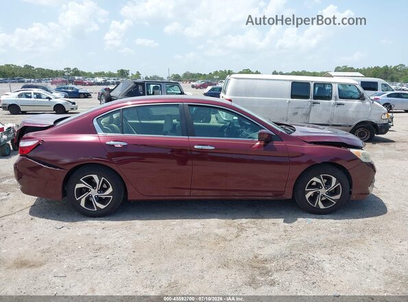 1HGCR2F35HA287956 2017 HONDA ACCORD Бордовый Вид задней части салона