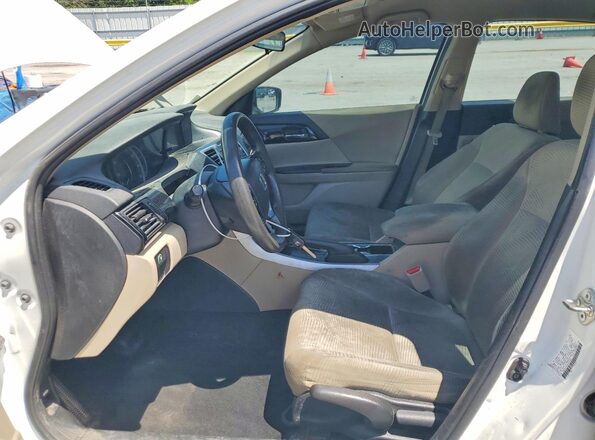1HGCR2F36HA242363 2017 HONDA ACCORD White Вид салону спереду