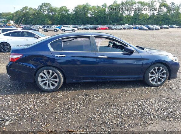 1HGCR2F38HA205380 2017 HONDA ACCORD Blue Vista interior trasera