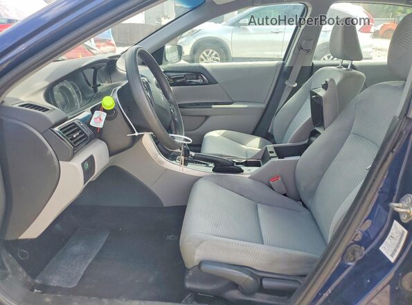 1HGCR2F38HA215939 2017 HONDA ACCORD Blue წინა სალონის ხედი