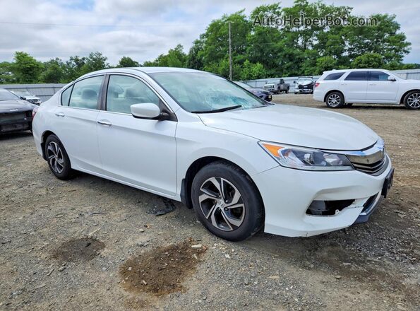 1HGCR2F38HA302837 2017 HONDA ACCORD White Առջևի աջ