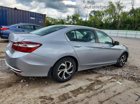1HGCR2F3XGA096273 2016 HONDA ACCORD Silver Rear right