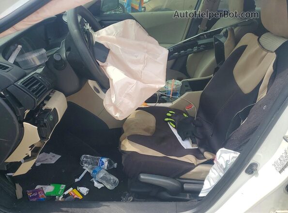 1HGCR2F3XHA293378 2017 HONDA ACCORD White Widok wnętrza z przodu
