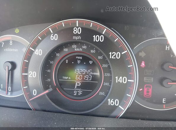 1HGCR2F51HA024686 2017 HONDA ACCORD White 