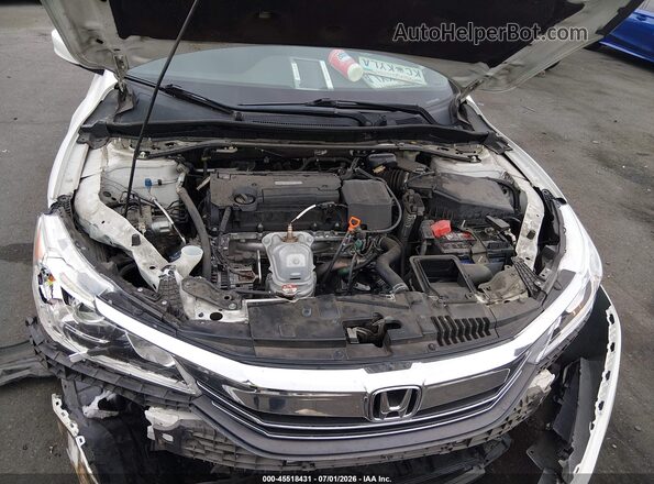 1HGCR2F51HA285591 2017 HONDA ACCORD White Вид ззаду