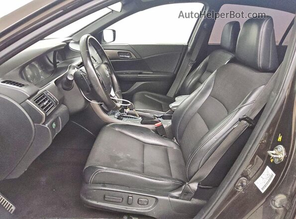 1HGCR2F52GA133155 2016 HONDA ACCORD Черный Вид салона спереди