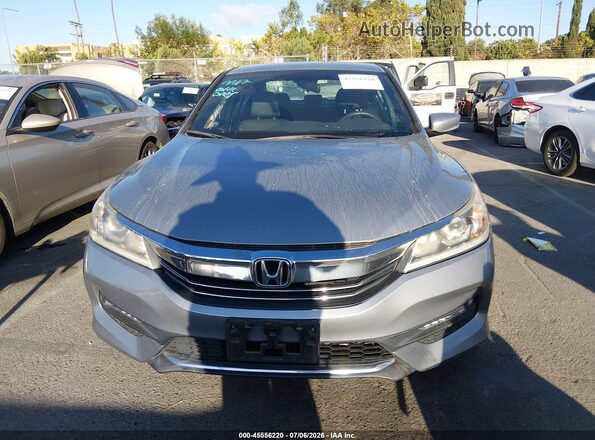 1HGCR2F53HA071301 2017 HONDA ACCORD Silver ხელსაწყოთა პანელის ხედი