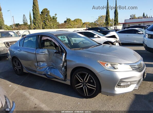 1HGCR2F53HA071301 2017 HONDA ACCORD Silver უკანა სალონის ხედი