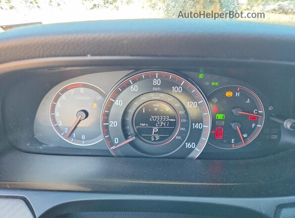 1HGCR2F55HA124581 2017 HONDA ACCORD Maroon Vista del cuadro de instrumentos