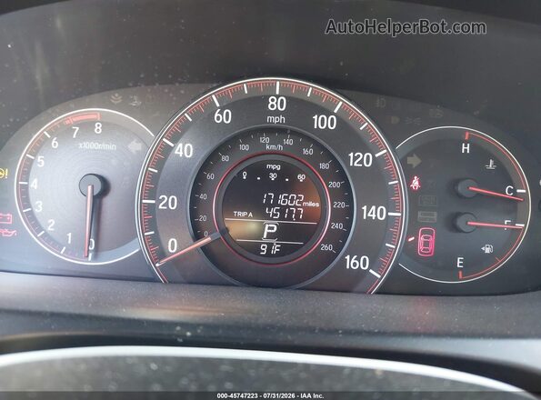 1HGCR2F55HA196378 2017 HONDA ACCORD Silver Вид задніх сидінь