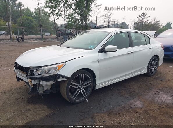 1HGCR2F55HA304921 2017 HONDA ACCORD Белый Передняя левая четверть