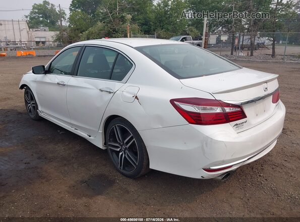 1HGCR2F55HA304921 2017 HONDA ACCORD Белый Задняя левая четверть