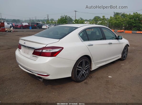 1HGCR2F55HA304921 2017 HONDA ACCORD Белый Задняя правая четверть