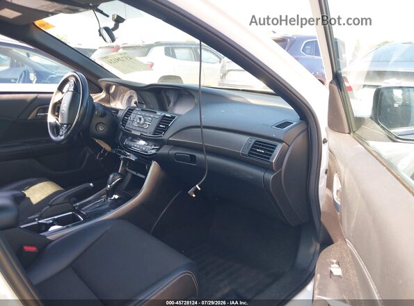 1HGCR2F56GA072215 2016 HONDA ACCORD White Widok wnętrza z przodu