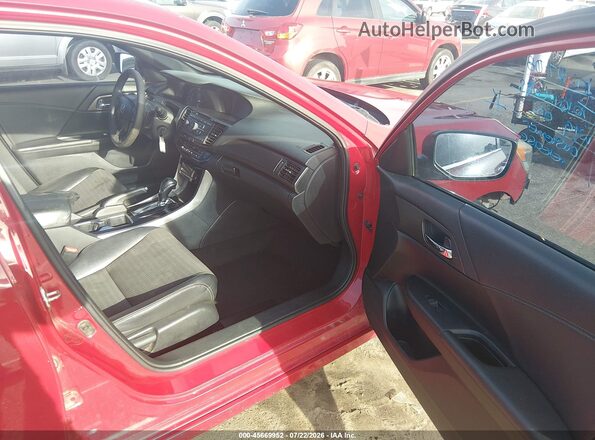 1HGCR2F56GA102832 2016 HONDA ACCORD Красный Вид салона спереди