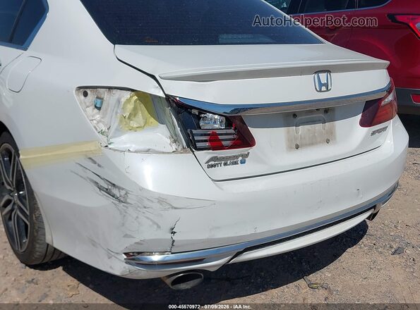 1HGCR2F56HA160845 2017 HONDA ACCORD White Vista frontal