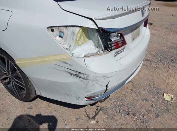 1HGCR2F56HA160845 2017 HONDA ACCORD White 