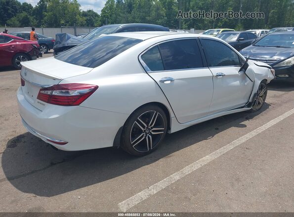 1HGCR2F57HA088943 2017 HONDA ACCORD White Հետևի աջ